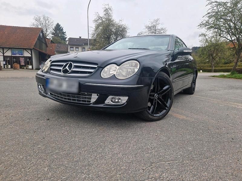 Gebraucht Mercedes CLK200 163 PS (119 kW) 2003 Schwarz Coupé