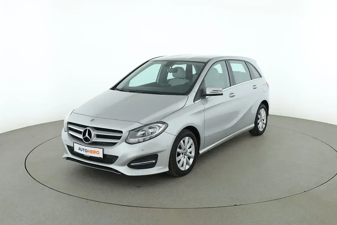 Gebraucht Mercedes B180 Style 122 PS (89 kW) 2017 Kleinwagen