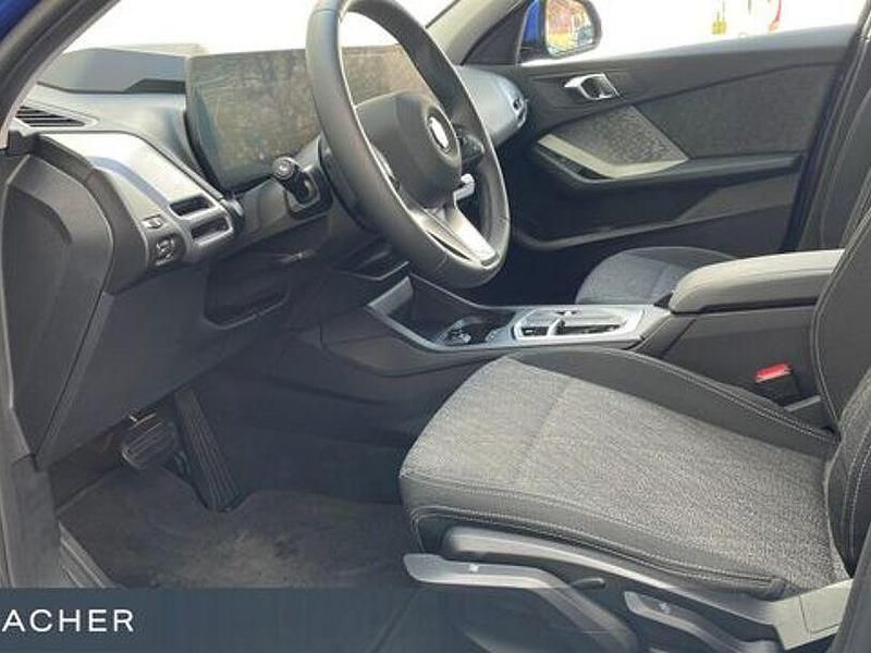 Gebraucht BMW 120 Efficient Dynamics 163 PS (119 kW) 2025 M portimao blau metallic Kleinwagen