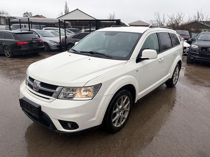 Gebraucht Fiat Freemont 170 PS (125 kW) 2014 Weiß SUV