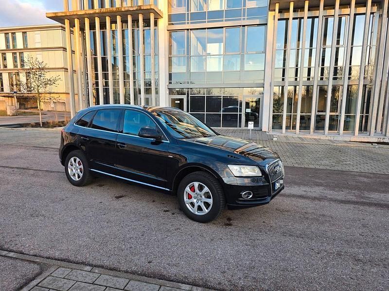 Second-hand Audi Q5 Sport 245 CP (180 kW) 2013 Negru SUV
