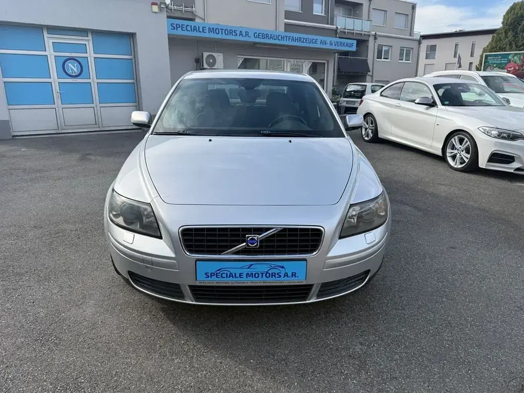 Gebraucht Volvo S40 140 PS (102 kW) 2004 Silber Limousine