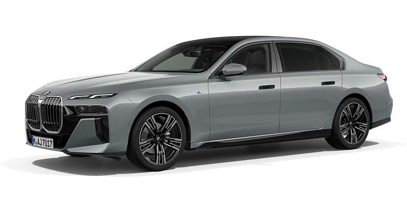 Grau Gebraucht 2025 BMW 740 Comfort Edition Limousine | 111.008 € (Superpreis) - Bild 1/4