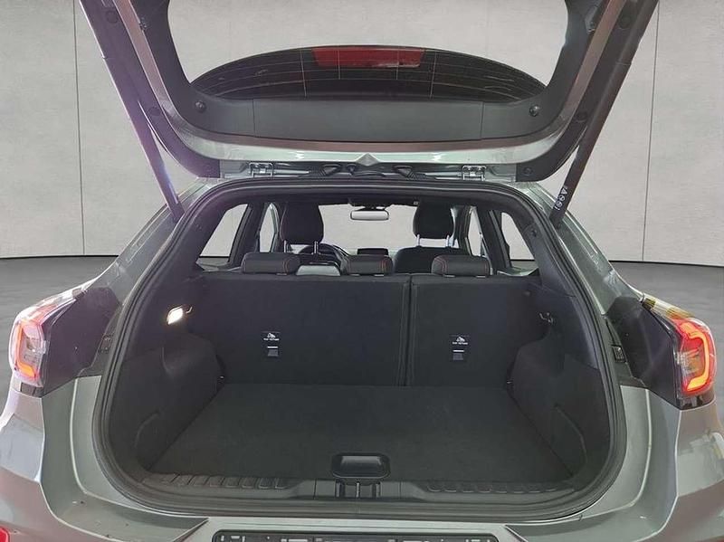 Gebraucht Ford Puma ST-Line 155 PS (114 kW) 2024 Solar silver metallic SUV