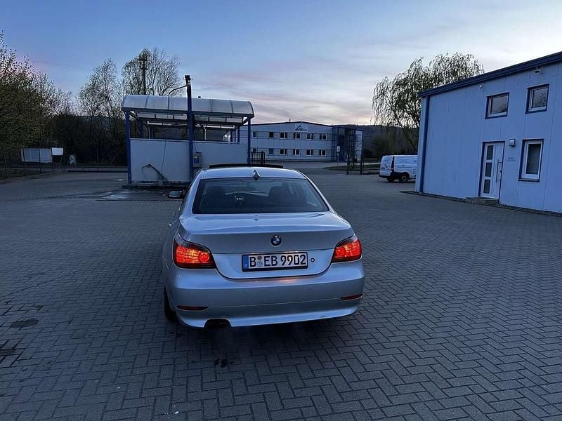 Gebraucht BMW 523 177 PS (130 kW) 2006 Limousine