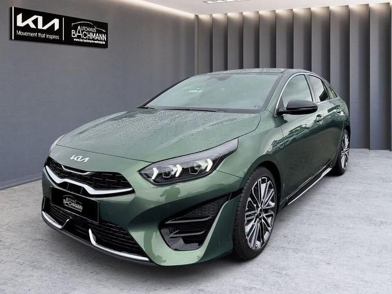 Grün Gebraucht 2025 Kia ProCeed Kleinwagen | 30.980 € (Fairer Preis) - Bild 1/4
