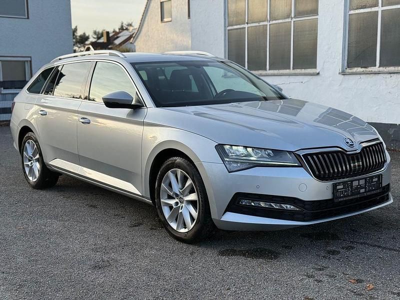 Gebraucht Skoda Superb Ambition 150 PS (110 kW) 2024 Silber Kombi