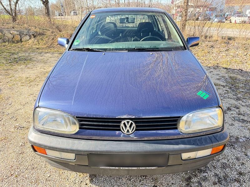 Gebraucht VW Golf III 75 PS (55 kW) 1995 Blau Limousine