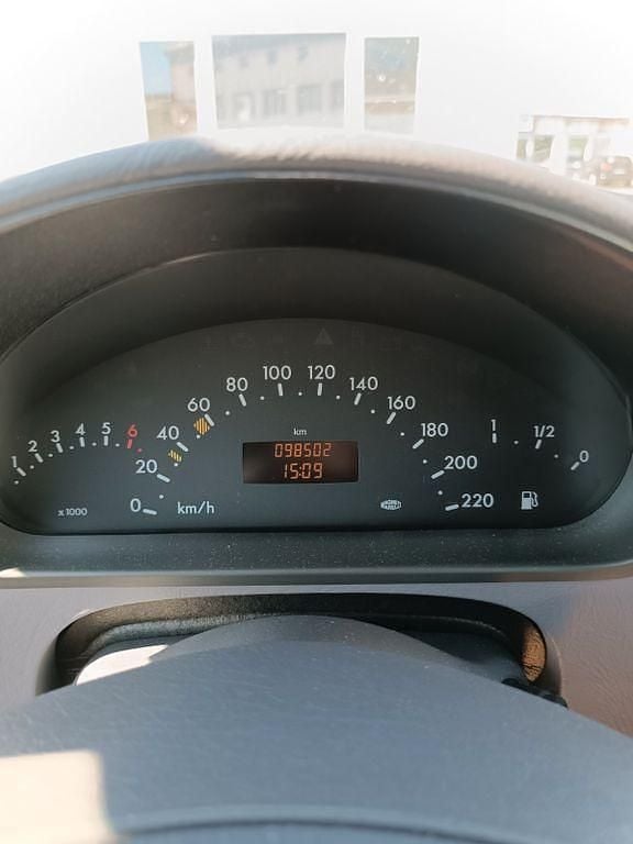 Gebraucht Mercedes A140 Classic 82 PS (60 kW) 2004 Schwarz Kleinwagen