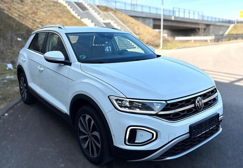 Gebraucht VW T-Roc Style 116 PS (85 kW) 2023 Weiß SUV