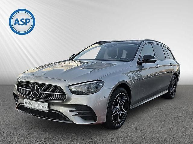 Silber (mojavesilber metalliclack) Gebraucht 2020 Mercedes E300 AMG line Kombi | 34.490 € (Fairer Preis) - Bild 1/4