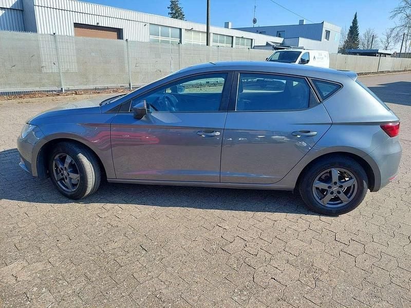 Gebraucht Seat Leon 110 PS (80 kW) 2015 Grau Kleinwagen