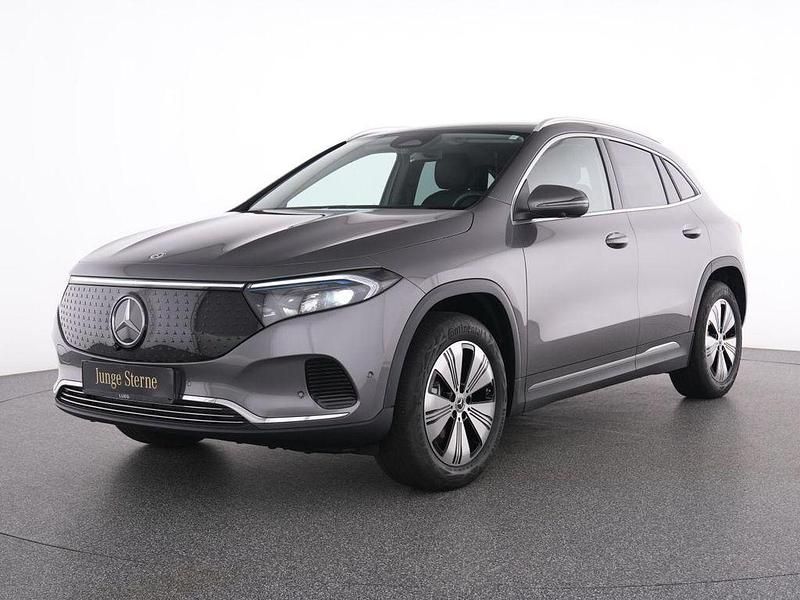 Gebraucht Mercedes EQA300 Progressive 167 kW (228 PS) 2024 Grau SUV