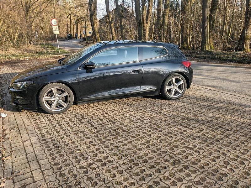 Second-hand VW Scirocco 272 CP (200 kW) 2009 Negru Coupe