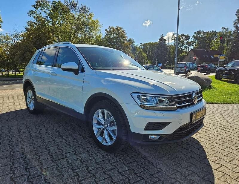 Gebraucht VW Tiguan Comfortline 190 PS (139 kW) 2019 Pure white SUV