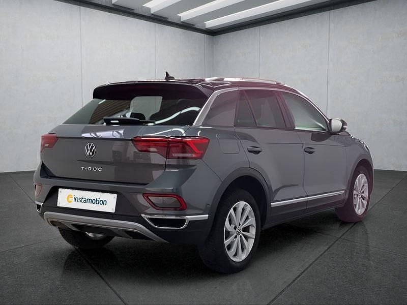 Gebraucht VW T-Roc 110 PS (80 kW) 2023 Grau SUV