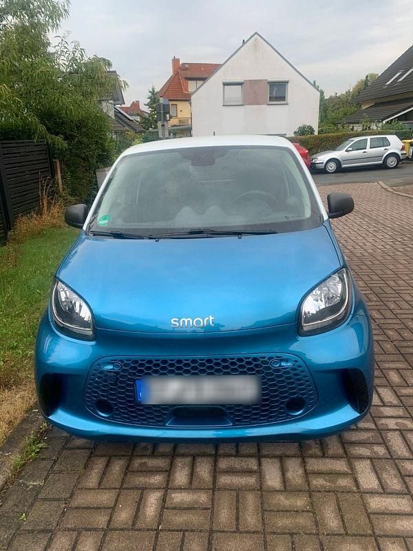 Blau Gebraucht 2021 Smart ForFour Electric Drive Kleinwagen | 8.700 € (Guter Preis) - Bild 1/4
