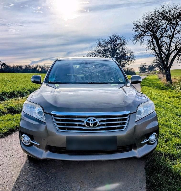 Gebraucht Toyota RAV4 150 PS (110 kW) 2013 SUV