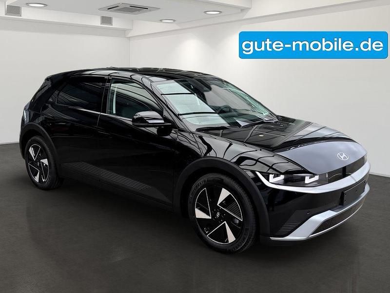 Neu Hyundai Ioniq Techniq 167 kW (228 PS) 2025 Abyss black / mic Kleinwagen