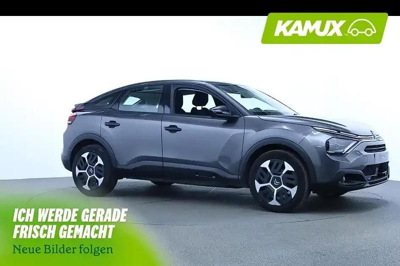 Gebraucht Citroën C4 Feel 101 PS (74 kW) 2022 Silber / grau Limousine