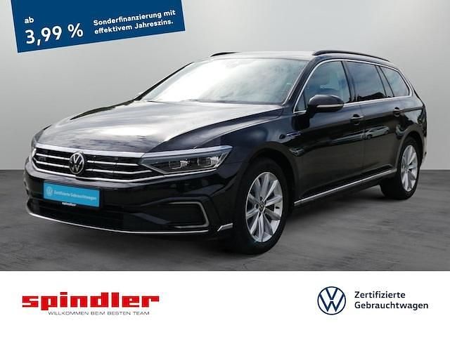 Deep black perleffekt Gebraucht 2022 VW Passat GTE Kombi | 23.780 € (Fairer Preis) - Bild 1/3
