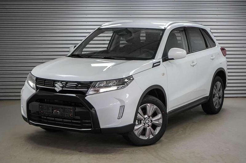Cool white metallic (znl) Neu 2025 Suzuki Vitara SUV | 22.590 € (Guter Preis) - Bild 1/4