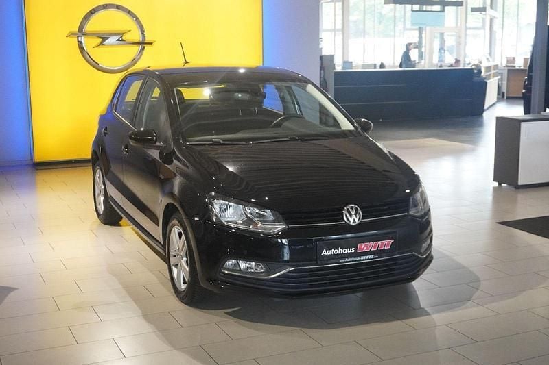 Schwarz Gebraucht 2015 VW Polo LOUNGE Kleinwagen | 8.590 € (Fairer Preis) - Bild 1/4