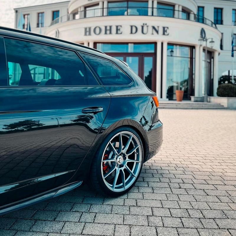 Gebraucht Seat Leon ST 4Drive 300 PS (220 kW) 2018 Schwarz Kombi