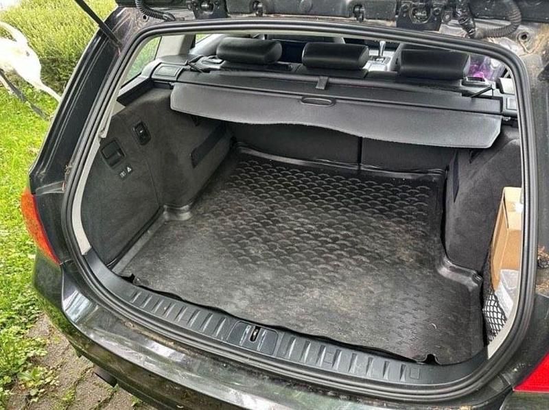 Gebraucht BMW 320 170 PS (125 kW) 2007 Schwarz Kombi