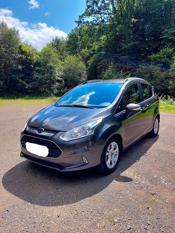 Grau Gebraucht 2016 Ford B-MAX Van / Kleinbus | 7.900 € (Fairer Preis) - Bild 1/4