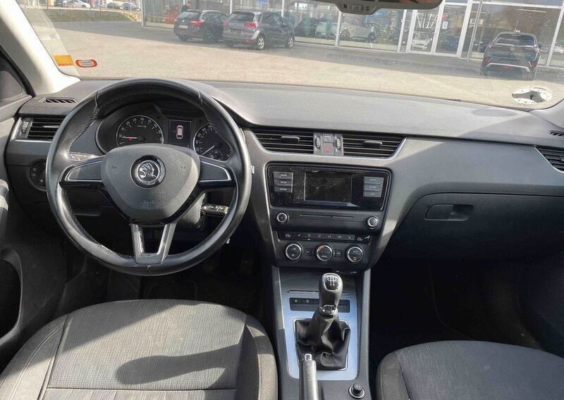 Gebraucht Skoda Octavia Style 110 PS (80 kW) 2015 Schwarz Kombi
