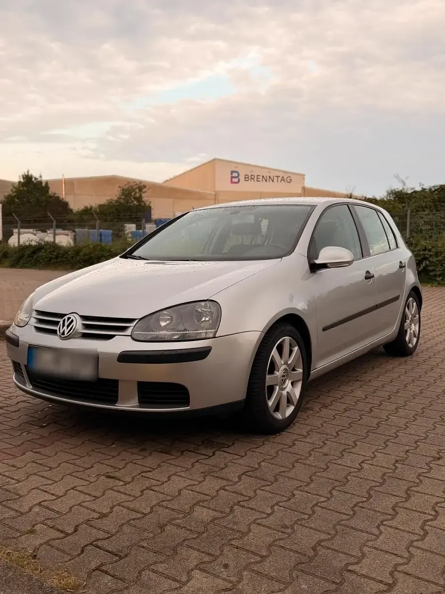 Gebraucht VW Golf IV 116 PS (85 kW) 2004 Silber Limousine