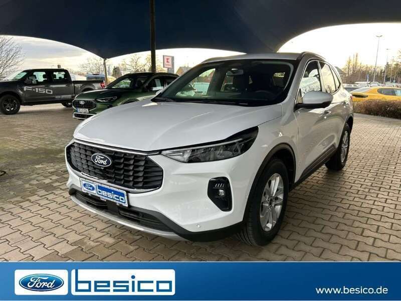 Frozen white Neu 2025 Ford Kuga Titanium SUV | 36.500 € (Teuer) - Bild 1/4