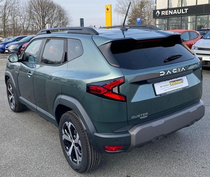 Gebraucht Dacia Duster Journey 141 PS (103 kW) 2025 Grün SUV