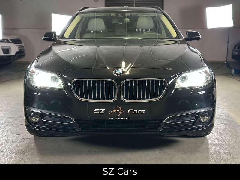 Gebraucht BMW 520 Comfort Edition 184 PS (135 kW) 2013 Schwarz Kombi