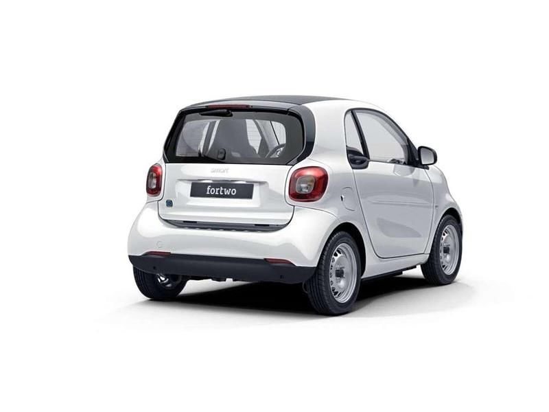 Gebraucht Smart ForTwo Coupé 60 kW (82 PS) 2023 Weiß Kleinwagen
