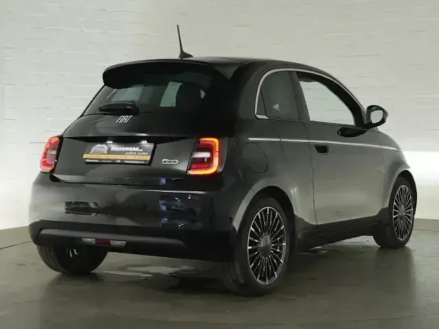 Gebraucht Fiat 500e Icon 86 kW (118 PS) 2021 Kleinwagen