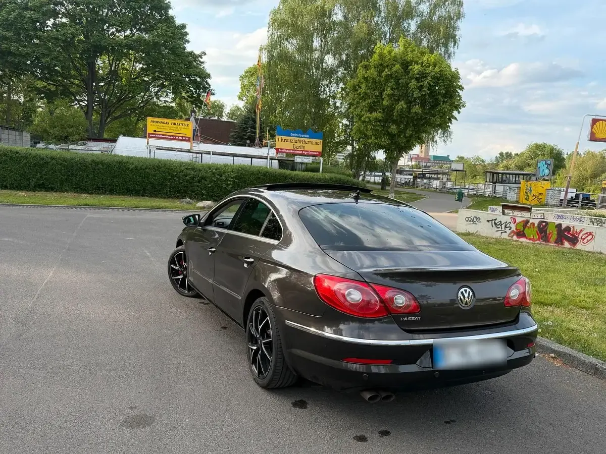 Gebraucht VW Passat 170 PS (125 kW) 2009 Braun Limousine