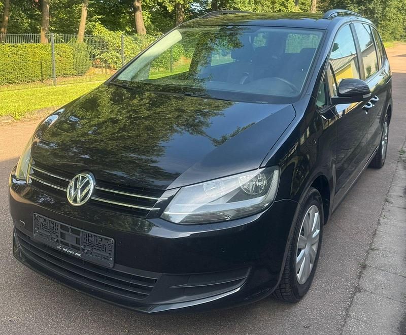 Schwarz Gebraucht 2013 VW Sharan Van / Kleinbus | 8.490 € (Guter Preis) - Bild 1/4