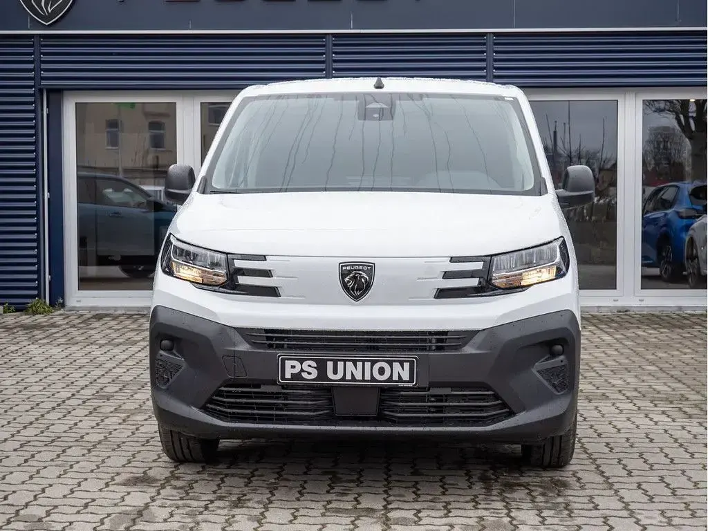 Gebraucht Peugeot Partner 102 PS (75 kW) 2026 Weiß Van / Kleinbus