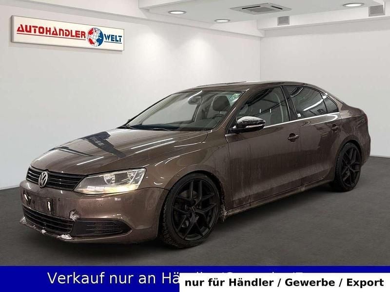 Gebraucht VW Jetta Highline 200 PS (147 kW) 2013 Braun Limousine