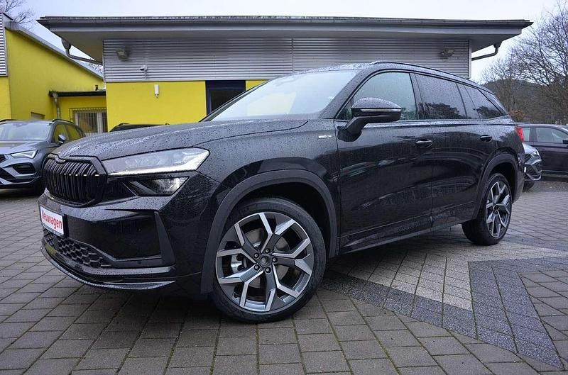 Black magic perleffect Neu 2025 Skoda Kodiaq SportlinePlus SUV | 50.990 € (Guter Preis) - Bild 1/4