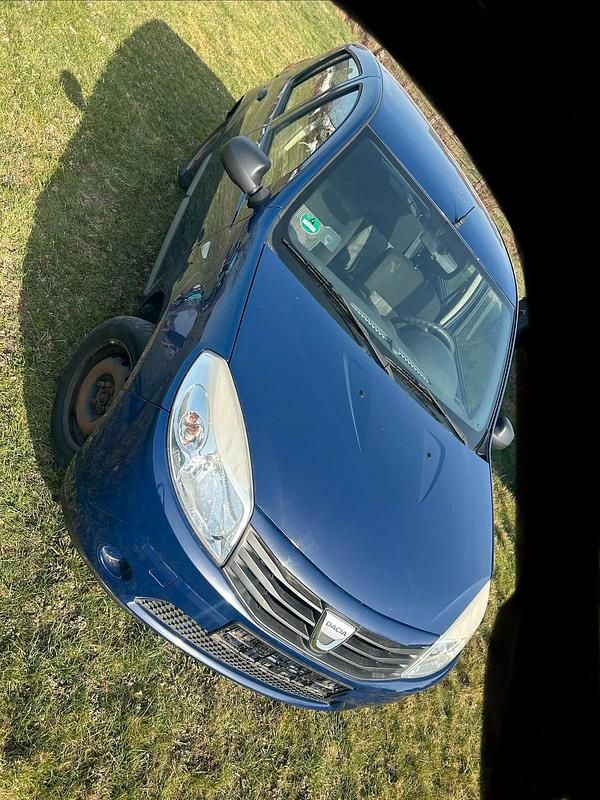Gebraucht Dacia Sandero 74 PS (54 kW) 2009 Blau Kleinwagen