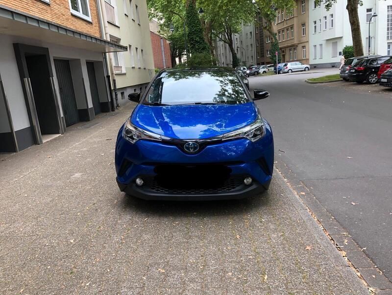 Blau Gebraucht 2021 Toyota C-HR SUV | 15.500 € (Superpreis) - Bild 1/4
