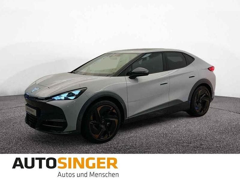 Silber Gebraucht 2025 Cupra Tavascan VZ SUV | 42.880 € (Superpreis) - Bild 1/4