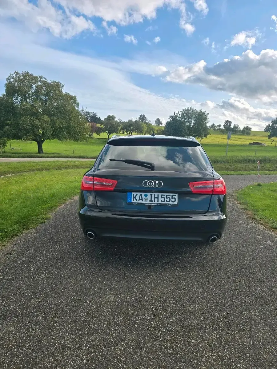 Gebraucht Audi A6 190 PS (139 kW) 2014 Schwarz Kombi
