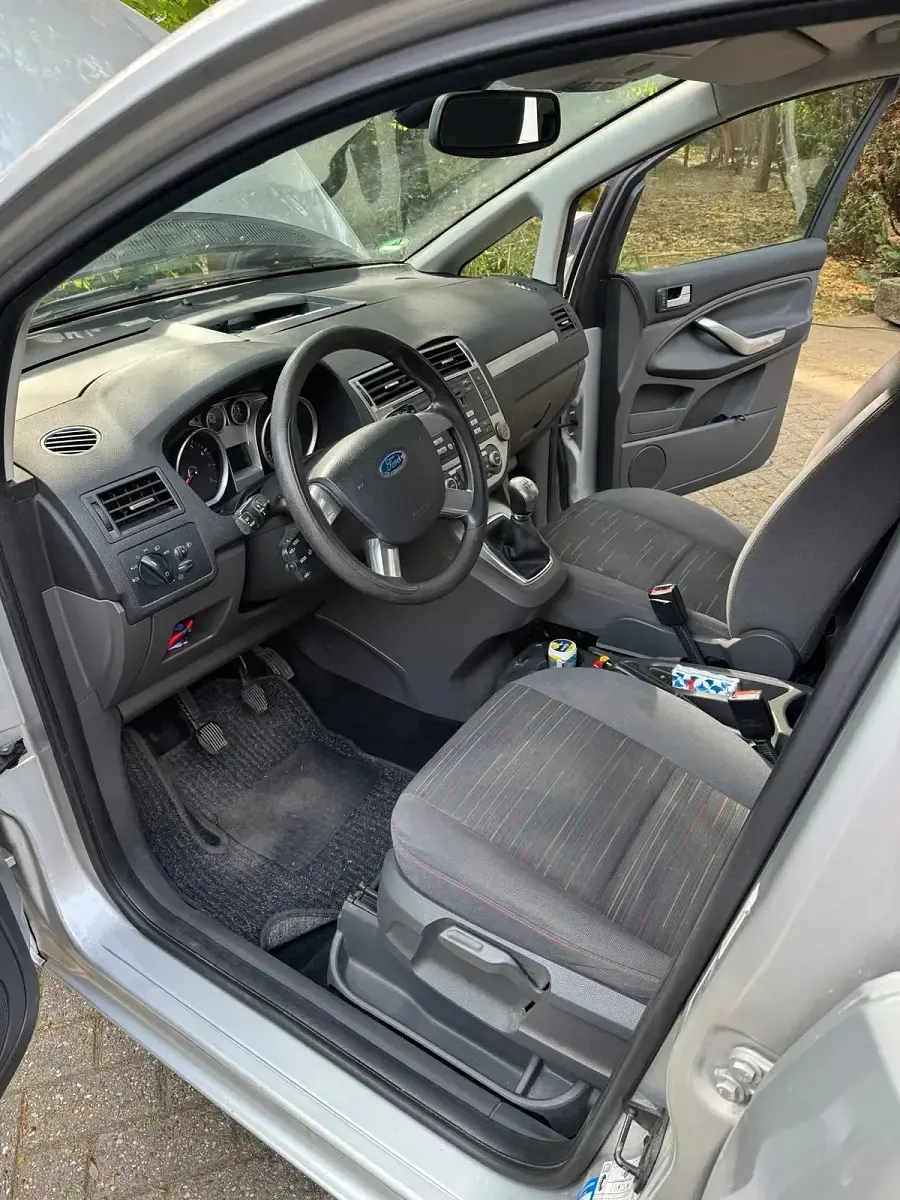 Occasion Ford Focus 100 ch (73 kW) 2009 Gris Monospace