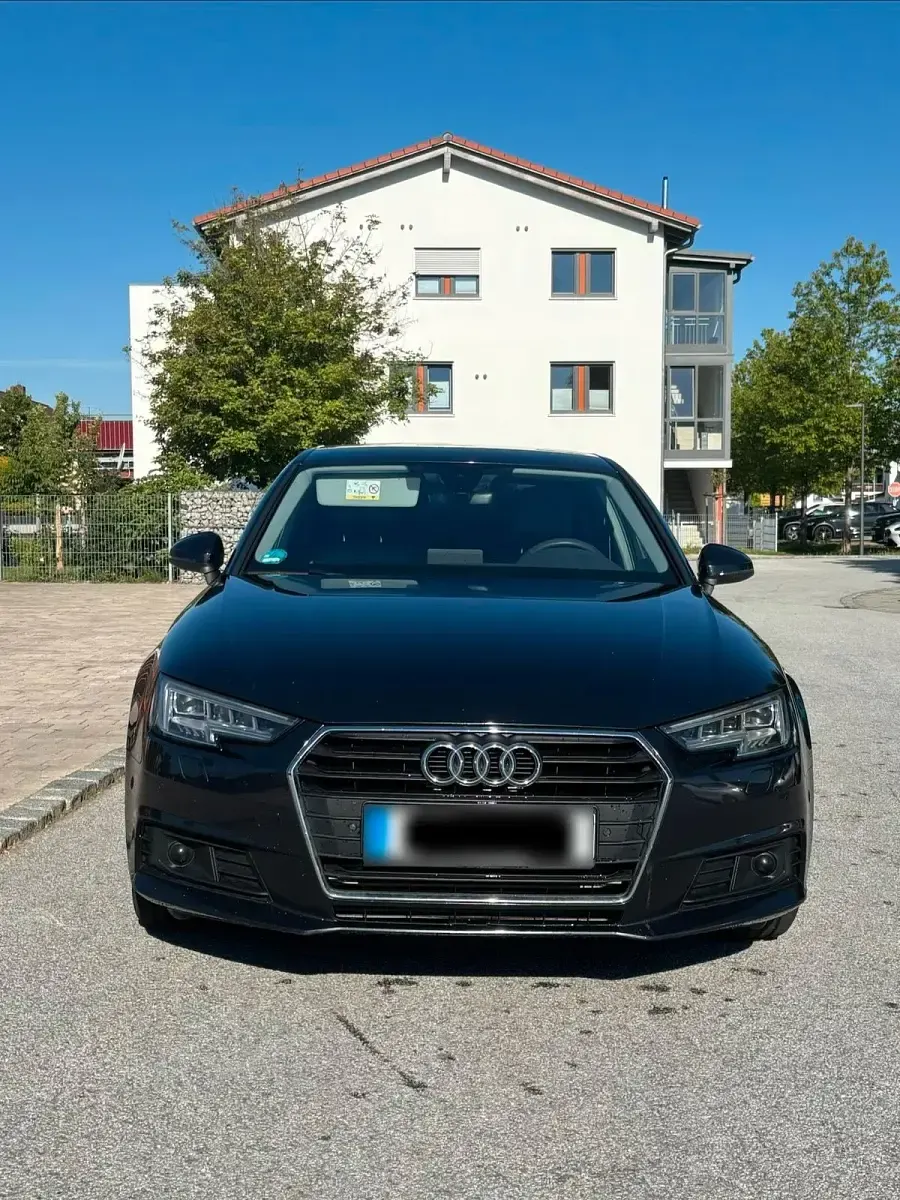 Occasion Audi A4 Comfort 218 ch (160 kW) 2017 Bleue Berline