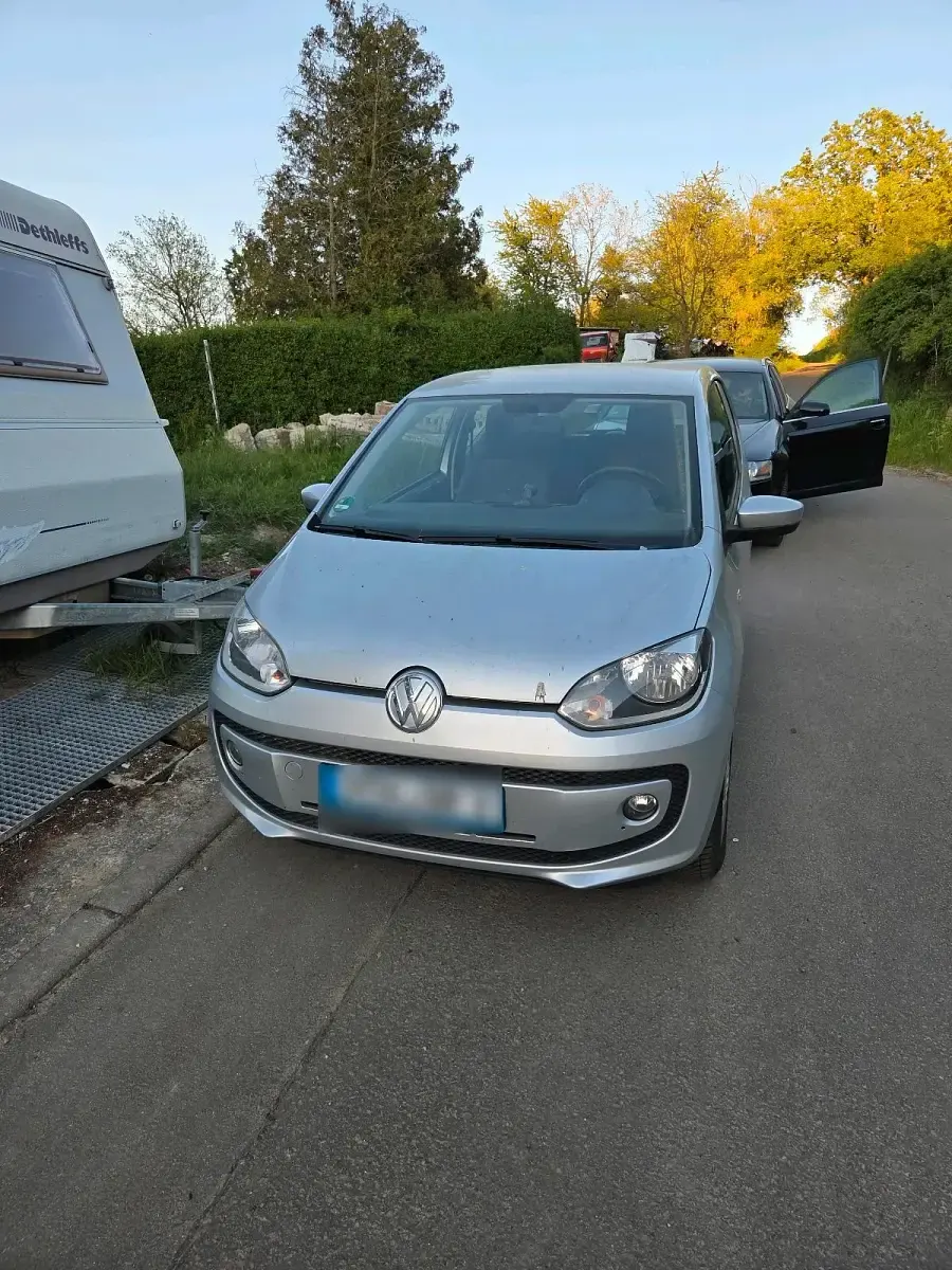 Usata VW up! 68 CV (50 kW) 2013 Argento Utilitaria