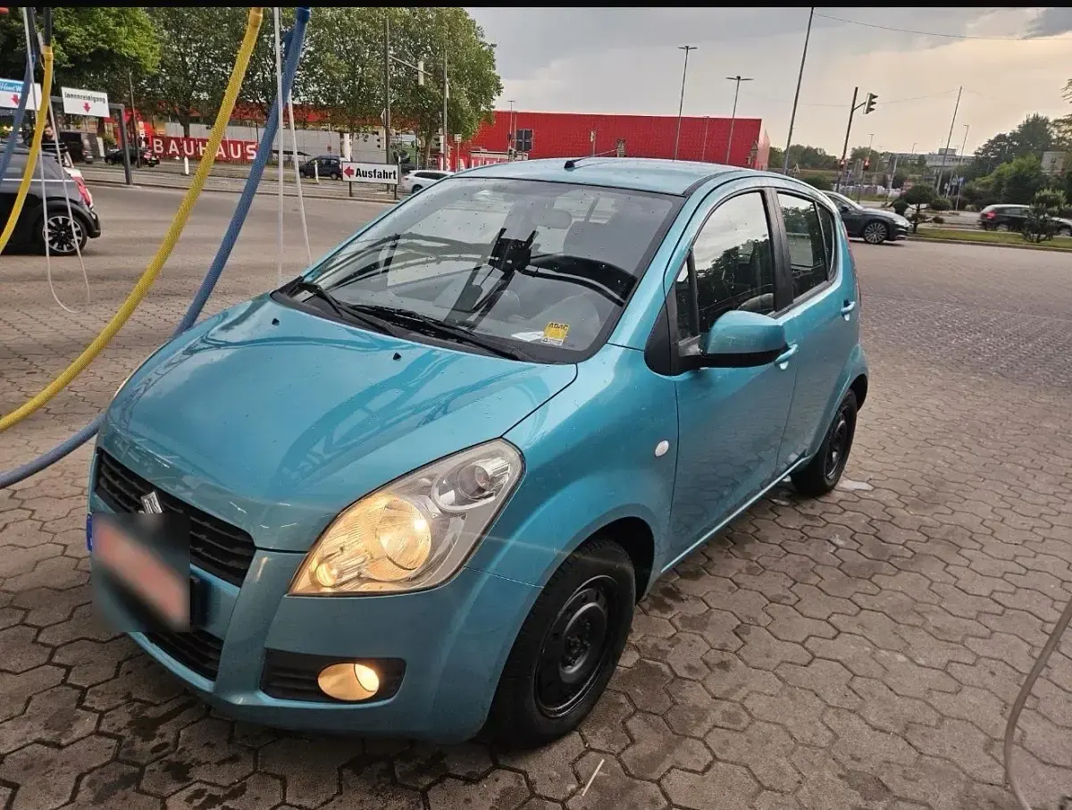 Gebraucht Suzuki Splash 60 PS (44 kW) 2009 Grün Kleinwagen